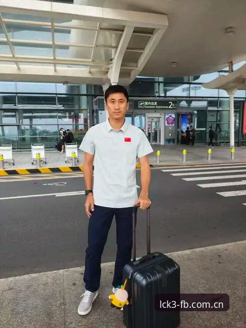 LCK3游戏数据攻略 揭秘:世界杯裁判马宁不上社交网络背后的裁判圈生存法则